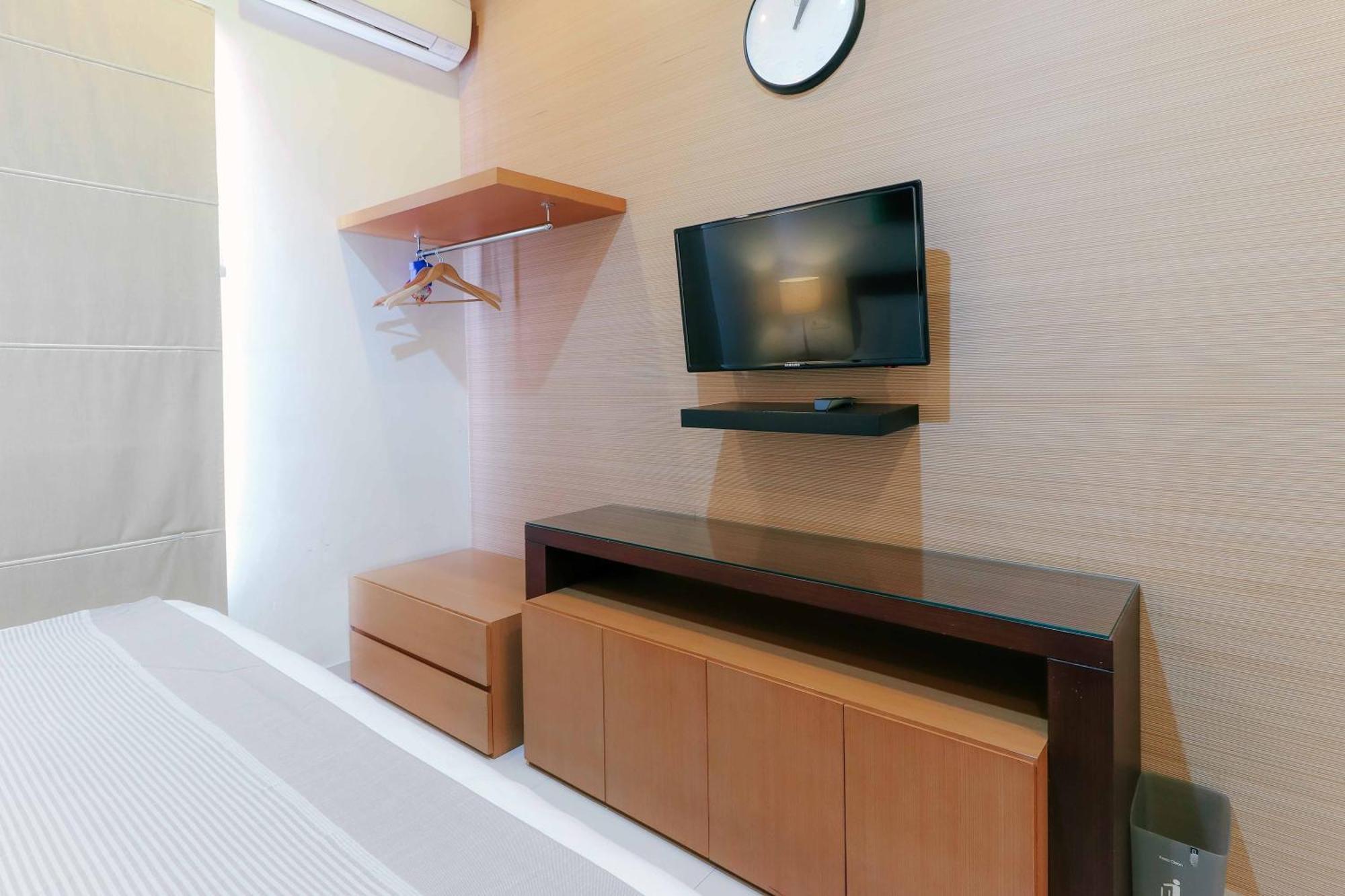 Home Guesthouse Surabaya Eksteriør bilde